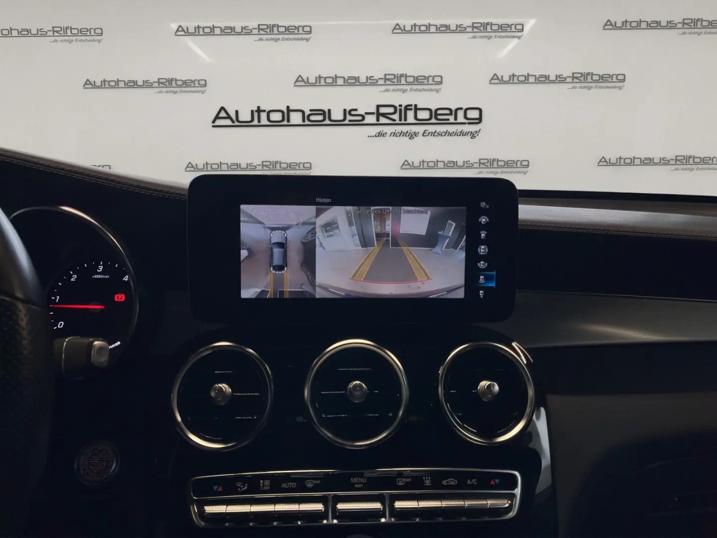 Mercedes-Benz GLC 300 de 4Matic COUPE AMG