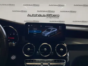 Mercedes-Benz GLC 300 de 4Matic COUPE AMG