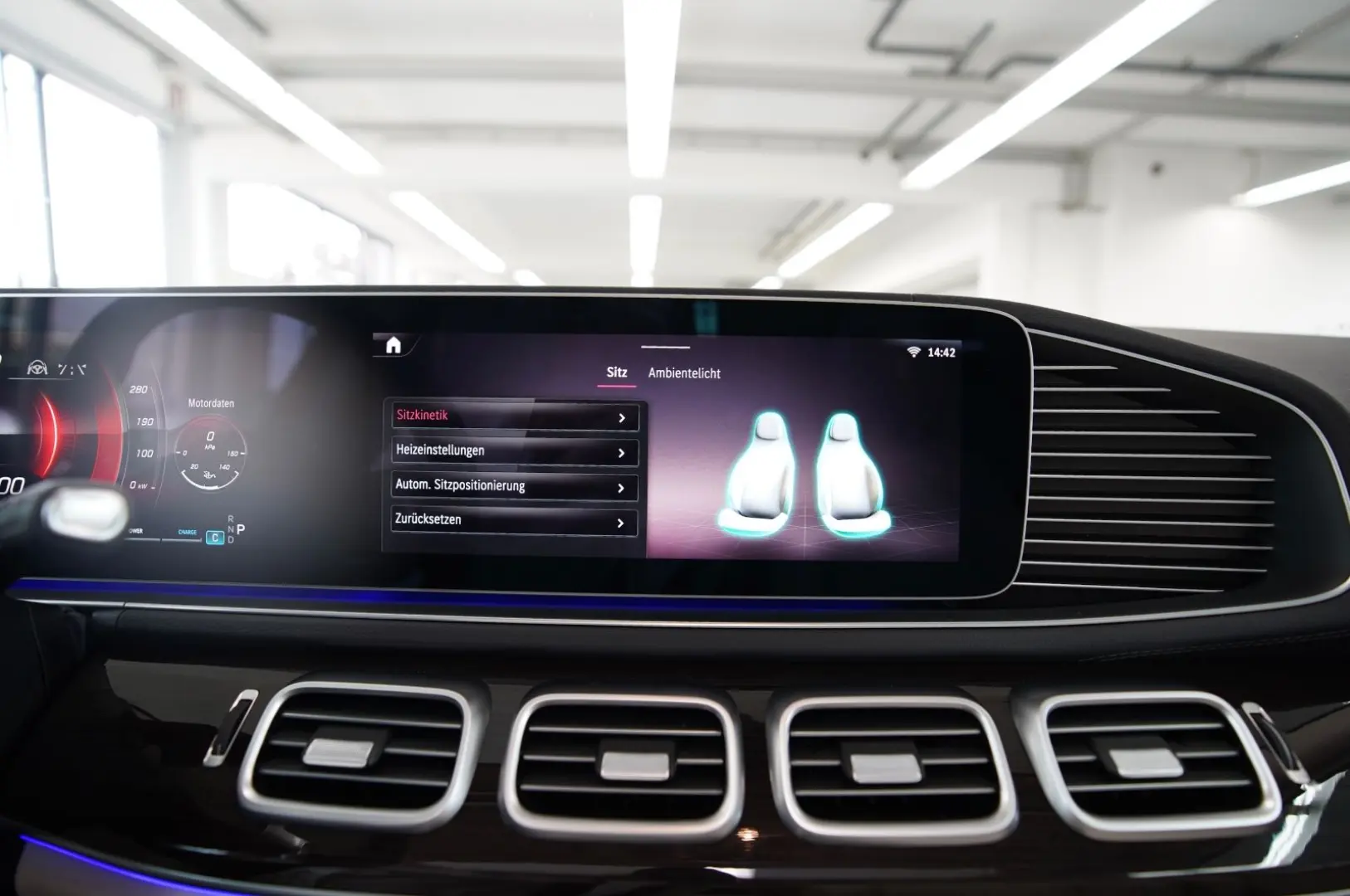 Mercedes-Benz GLS 450 4Matic M.2024/FACELIFT - AMG LINE
