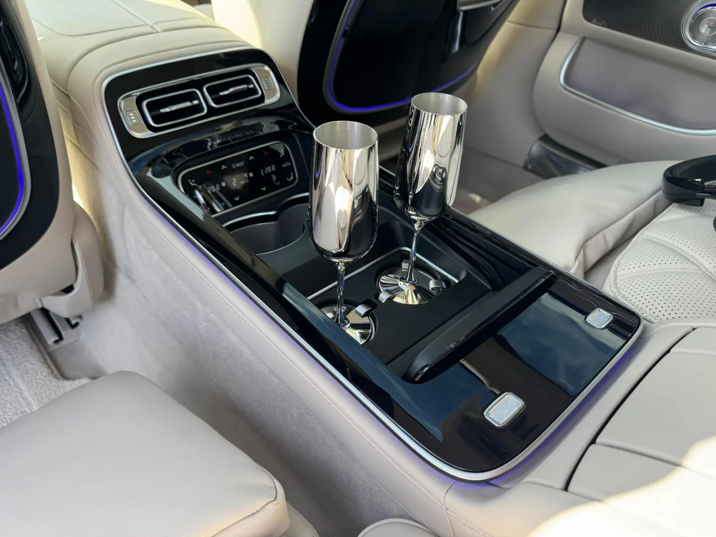 Mercedes-Maybach S 680 4MATIC – Full option