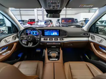 GLS 580 4M FACELIFT / Premium + / Night