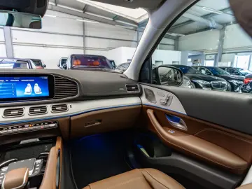 GLS 580 4M FACELIFT / Premium + / Night