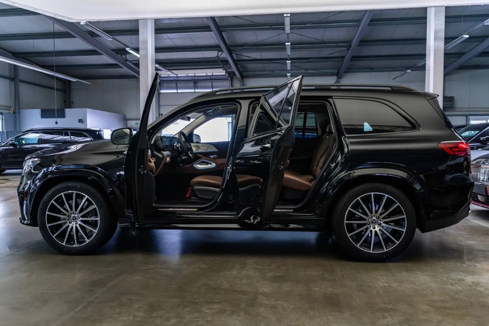 GLS 580 4M FACELIFT / Premium + / Night