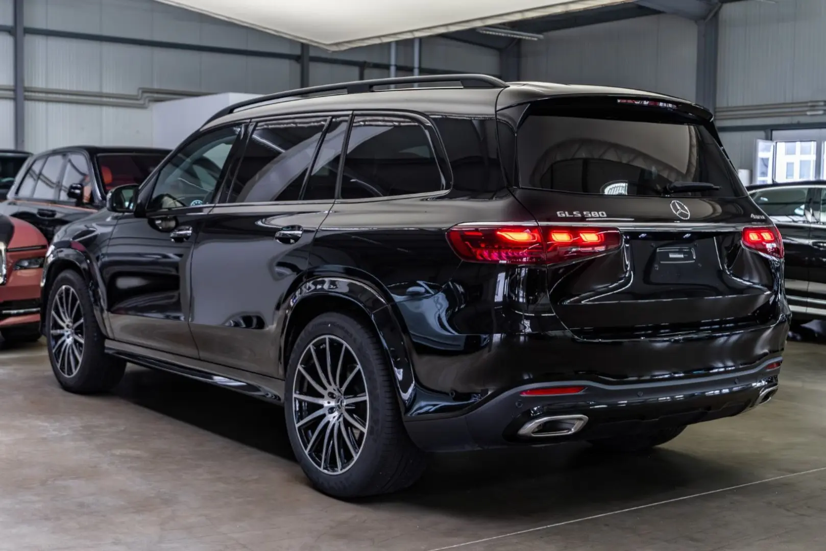 GLS 580 4M FACELIFT / Premium + / Night