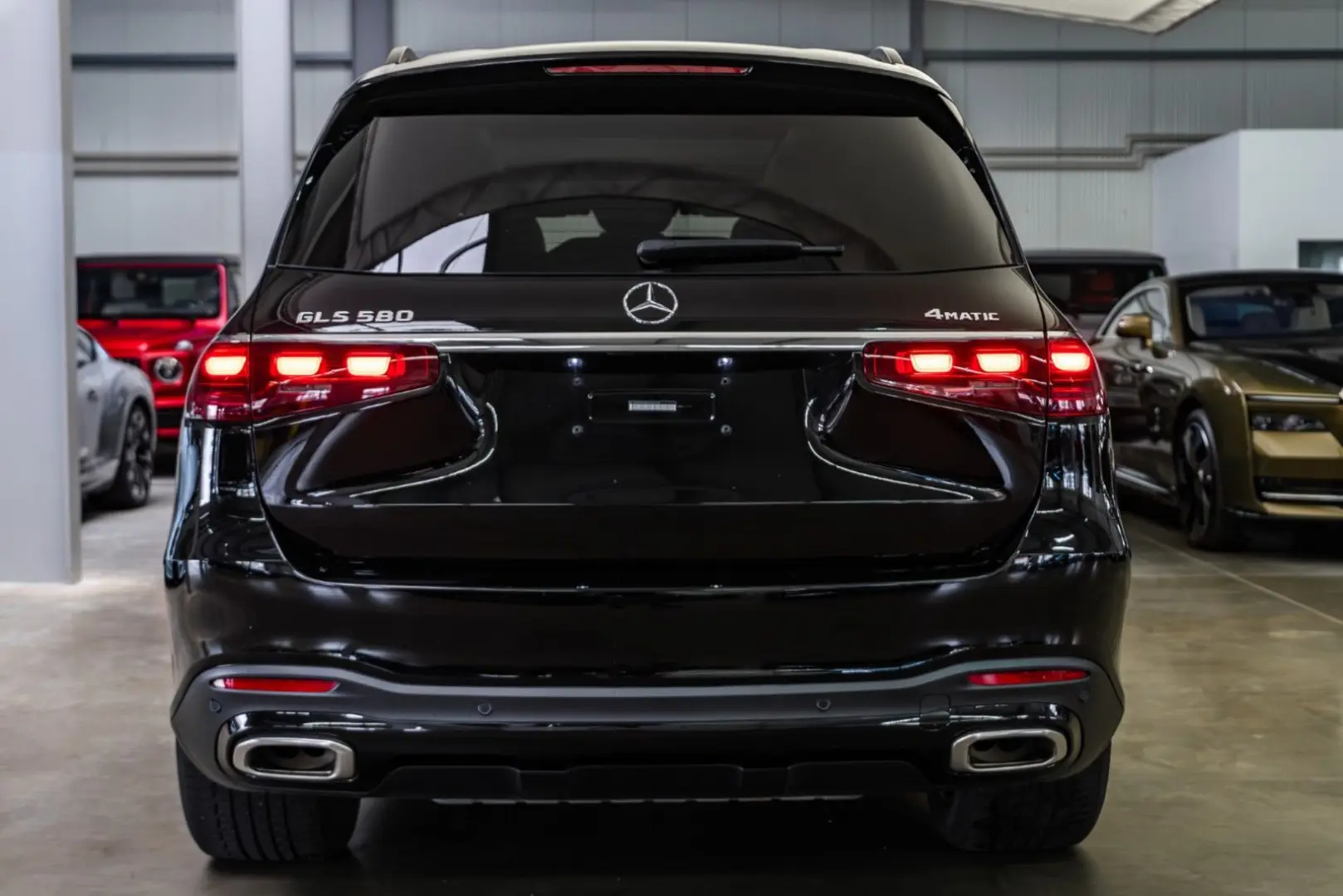 GLS 580 4M FACELIFT / Premium + / Night