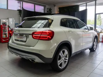 Mercedes-Benz GLA 180 Cutie Automata Stoc Timisoara
