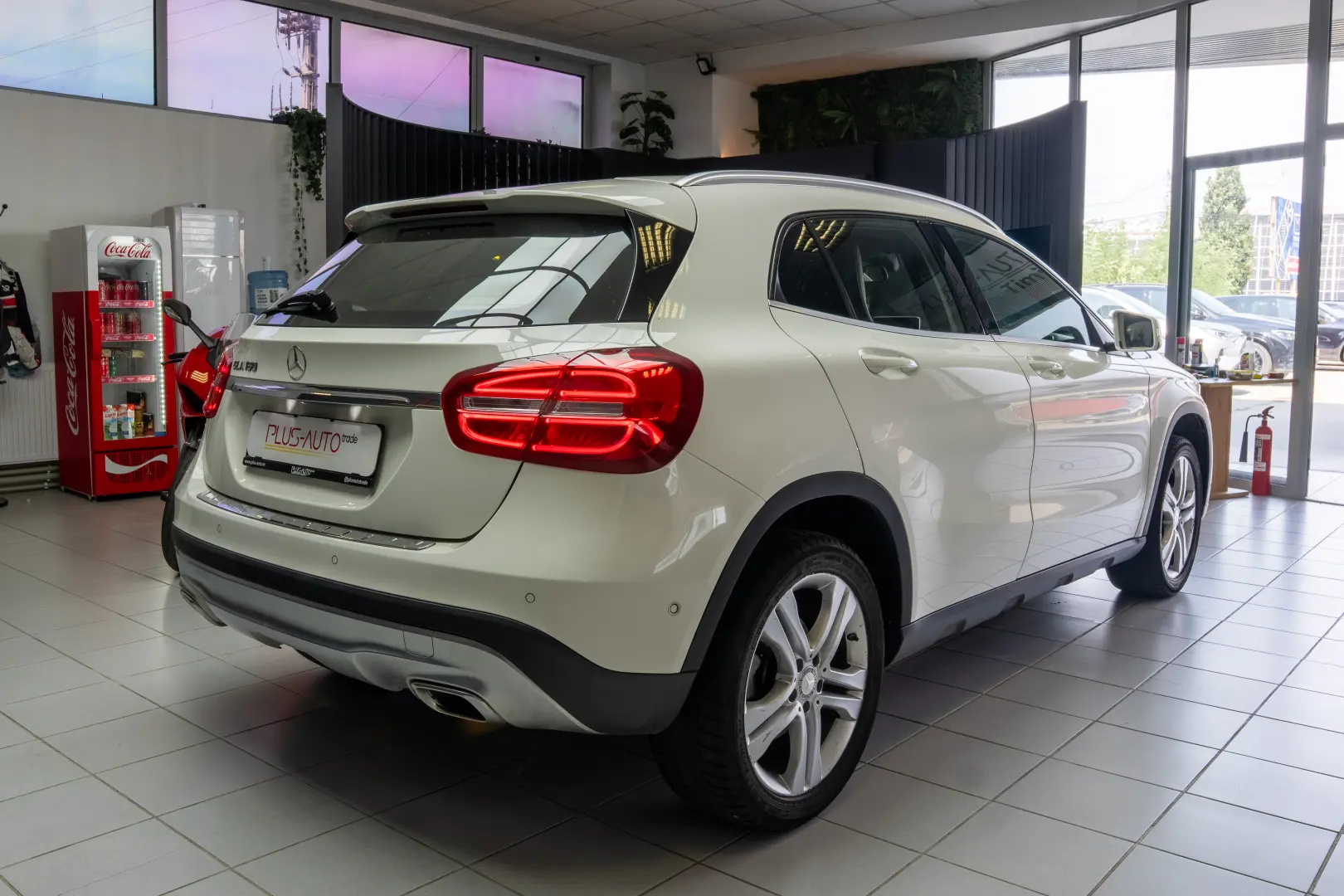 Mercedes-Benz GLA 180 Cutie Automata Stoc Timisoara