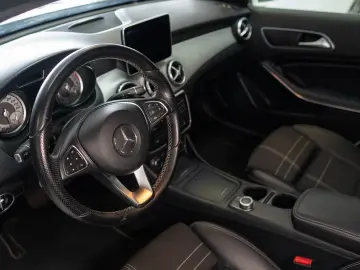 Mercedes-Benz GLA 180 Cutie Automata Stoc Timisoara