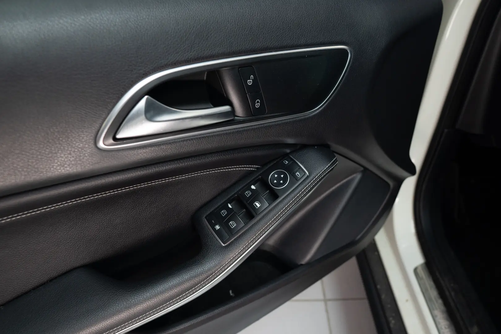 Mercedes-Benz GLA 180 Cutie Automata Stoc Timisoara