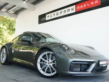 992 911 Carrera 4 GTS Coupe Bi-Color 14W BOSE