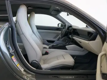 992 911 Carrera 4 GTS Coupe/Bi-Color/14W/BOSE/