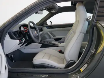 992 911 Carrera 4 GTS Coupe/Bi-Color/14W/BOSE/