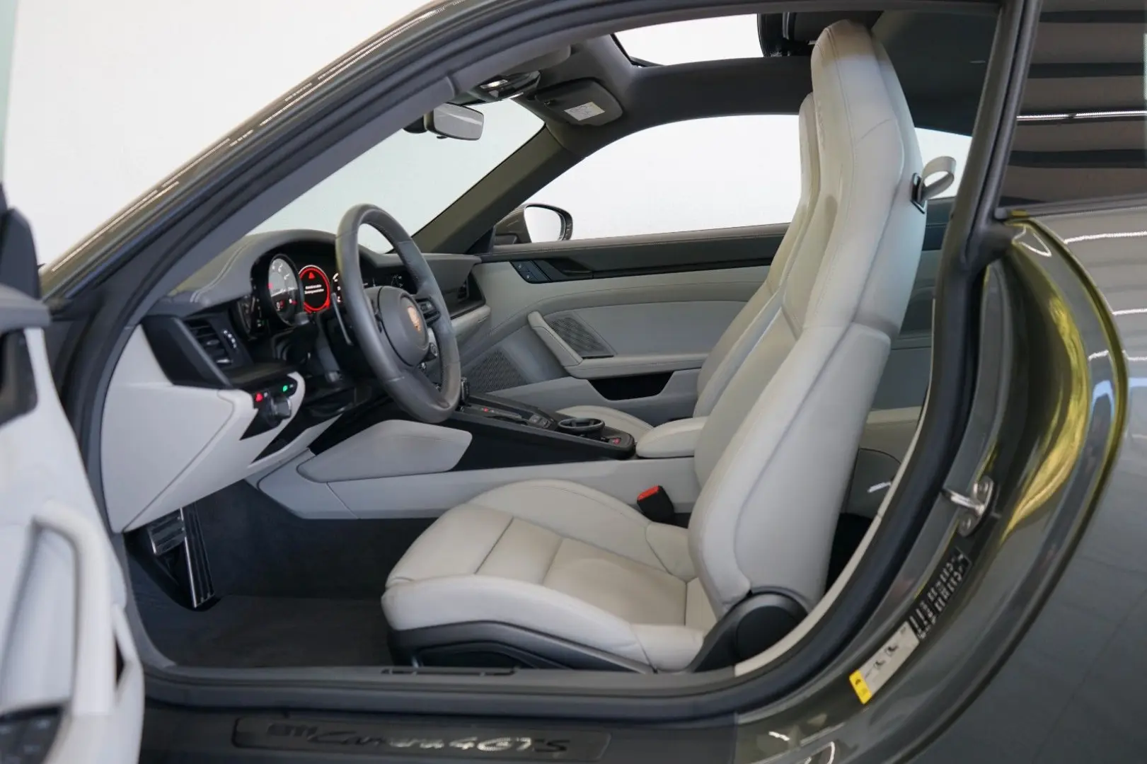 992 911 Carrera 4 GTS Coupe/Bi-Color/14W/BOSE/