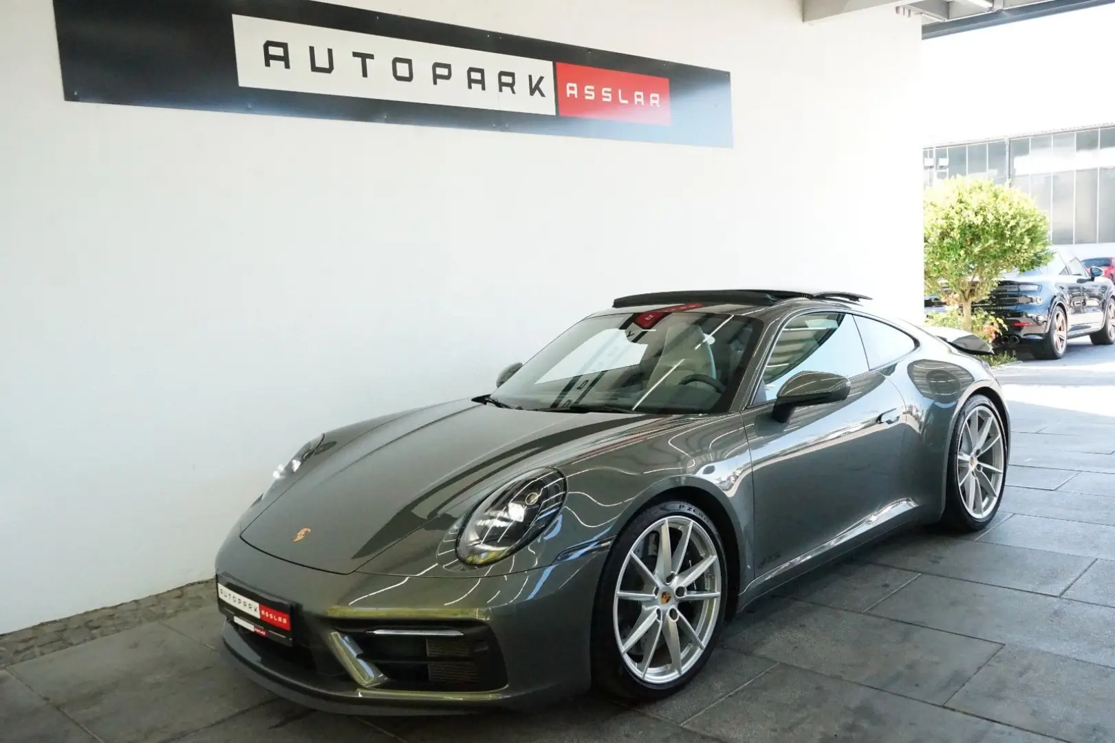 992 911 Carrera 4 GTS Coupe/Bi-Color/14W/BOSE/