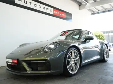 992 911 Carrera 4 GTS Coupe/Bi-Color/14W/BOSE/