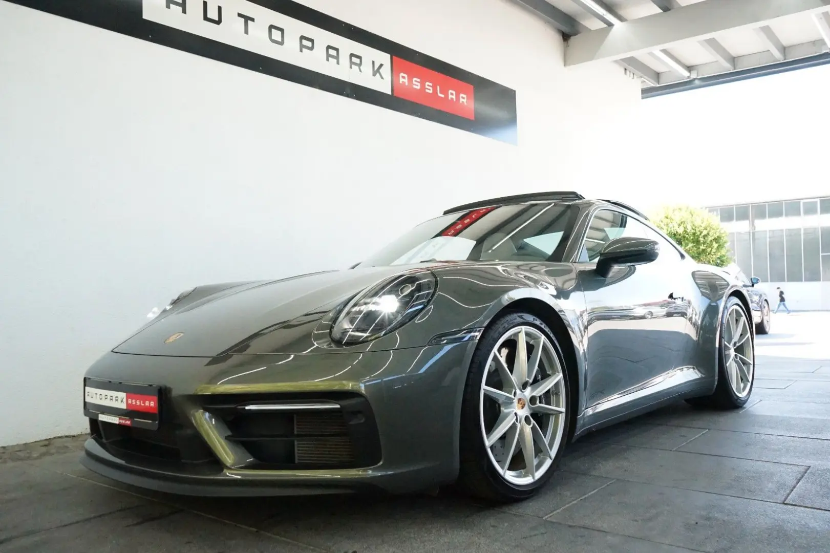 992 911 Carrera 4 GTS Coupe/Bi-Color/14W/BOSE/