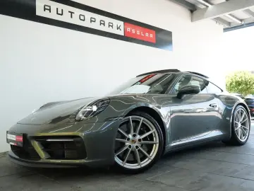 992 911 Carrera 4 GTS Coupe/Bi-Color/14W/BOSE/