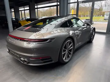 911 Carrera 4 S/PDLS+/SPORTSITZ 14W/WAPPEN