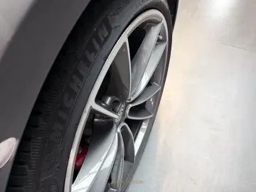 911 Carrera 4 S/PDLS+/SPORTSITZ 14W/WAPPEN