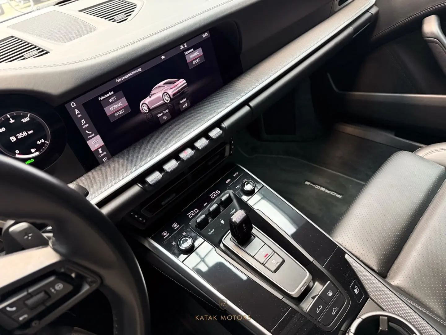 911 Carrera 4 S/PDLS+/SPORTSITZ 14W/WAPPEN