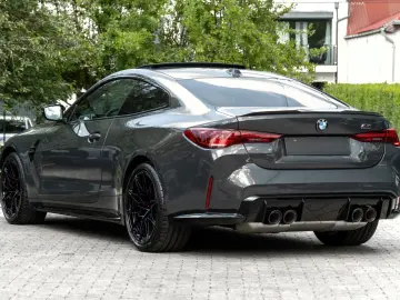 BMW M4 Competition M xDRIVE
