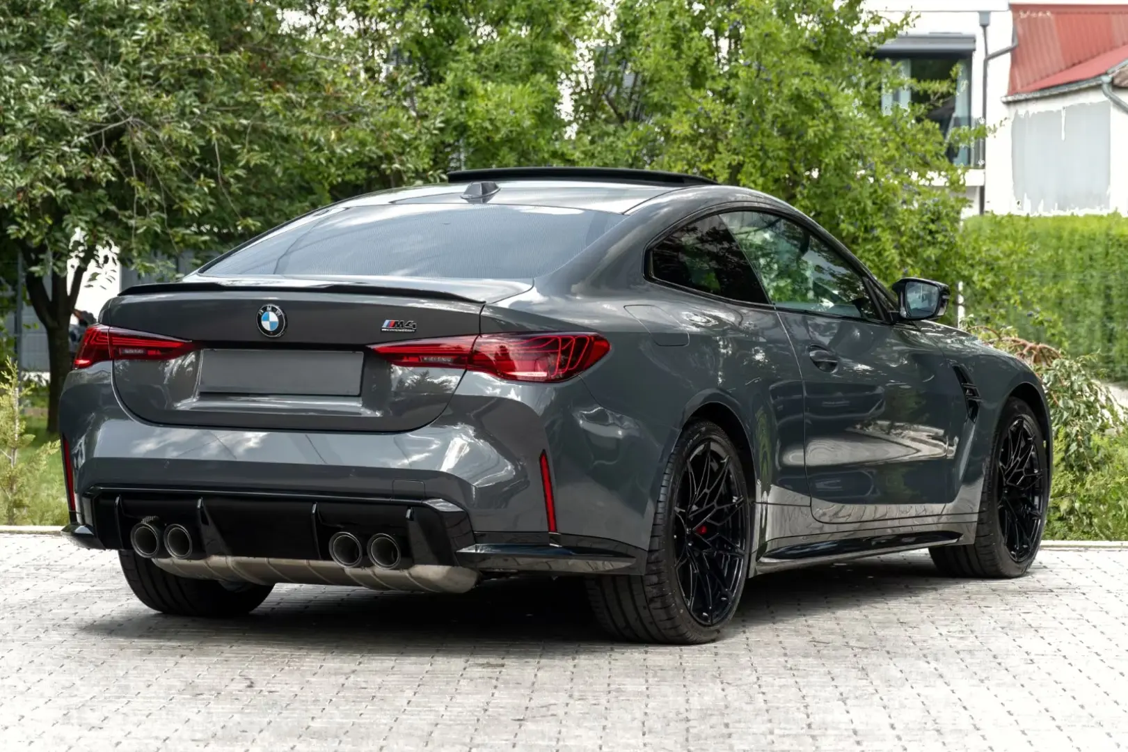 BMW M4 Competition M xDRIVE