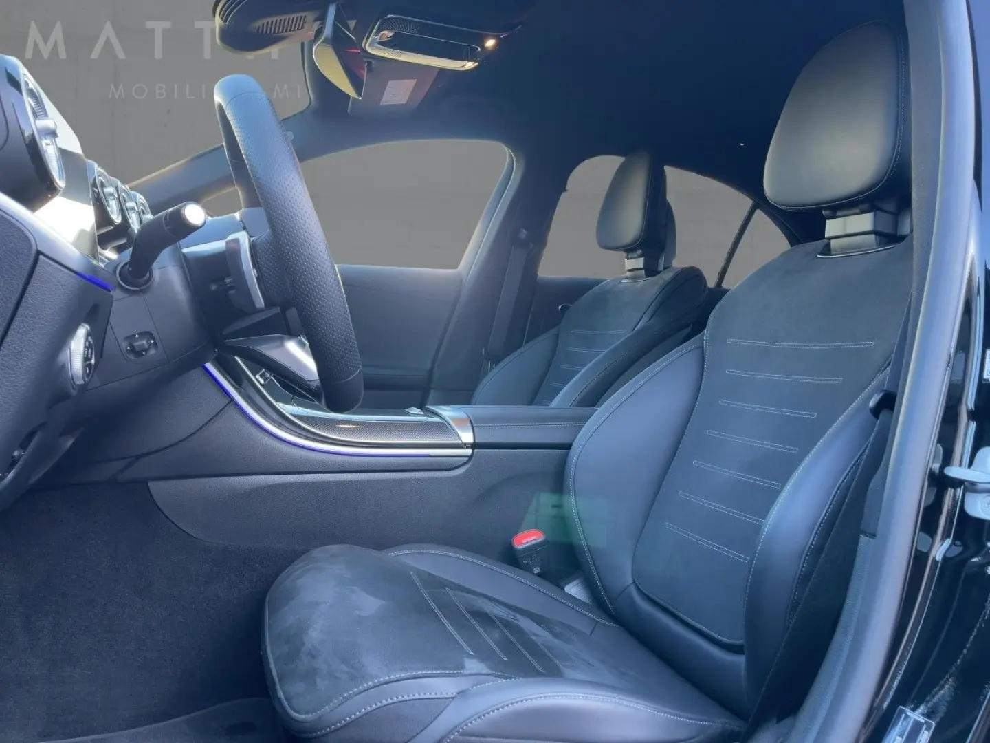 C 220 d 4M AMG/Night/360°/Digital-Light/AHK/19''