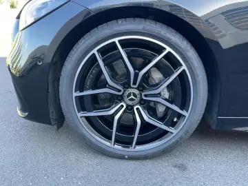 C 220 d 4M AMG/Night/360°/Digital-Light/AHK/19''