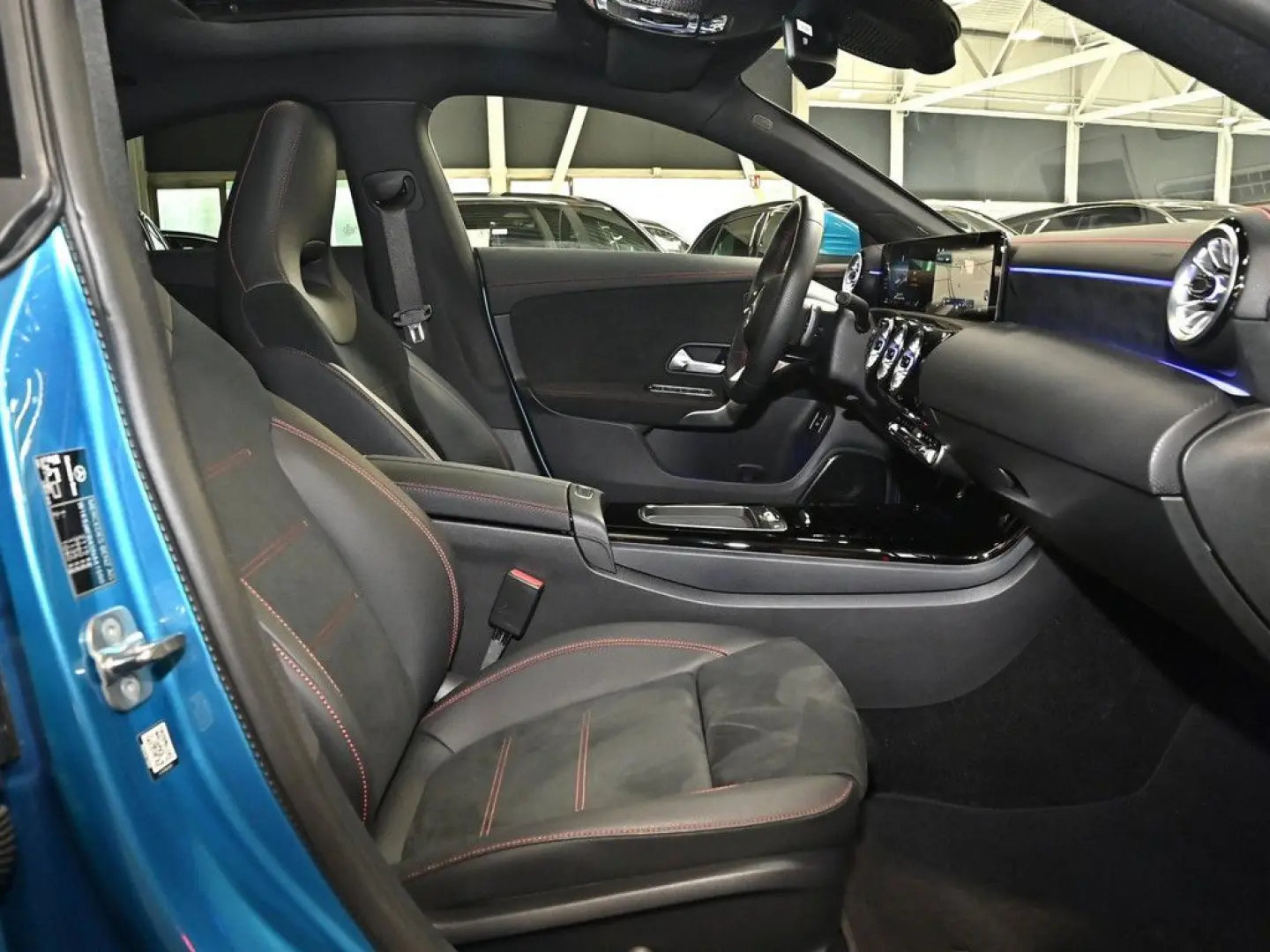 CLA 220 4M Coupé AMG Sport Premium+ Distr. LED P