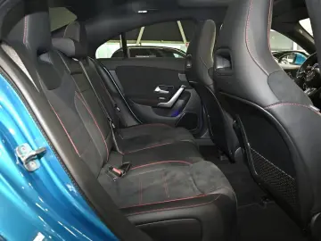 CLA 220 4M Coupé AMG Sport Premium+ Distr. LED P