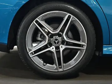 CLA 220 4M Coupé AMG Sport Premium+ Distr. LED P