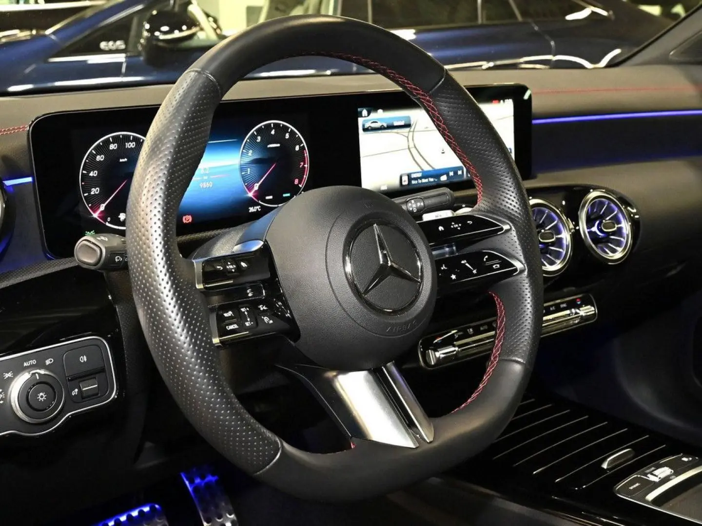 CLA 220 4M Coupé AMG Sport Premium+ Distr. LED P