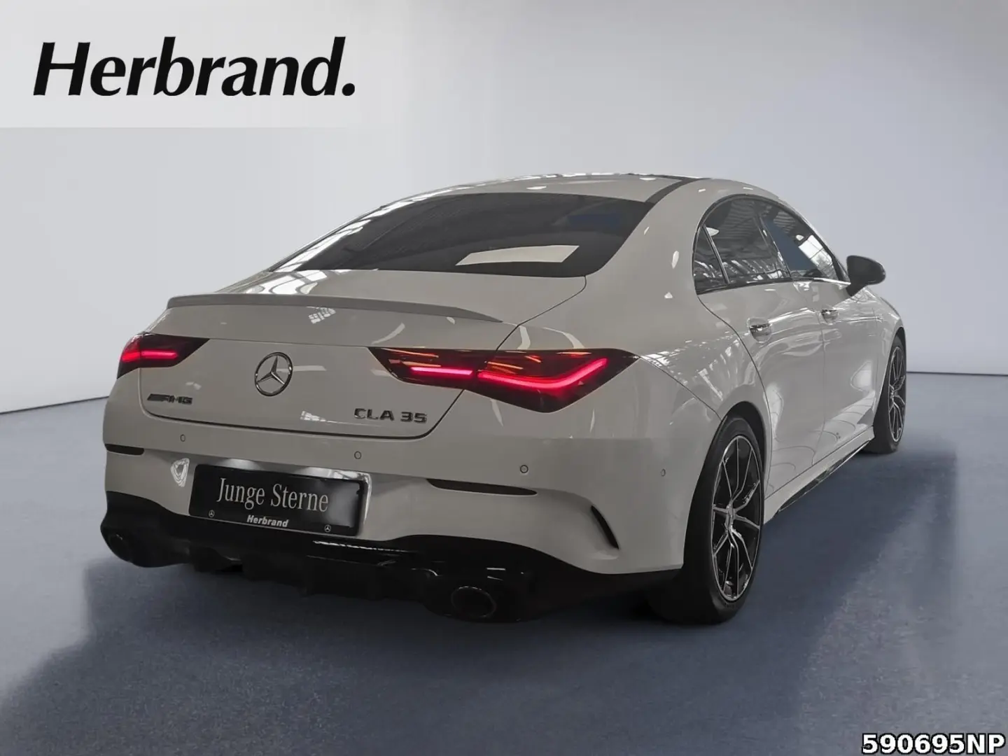 CLA 35 AMG 4M Coupé  Multibeam Pano Night Memory