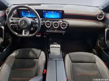 CLA 35 AMG 4M Coupé  Multibeam Pano Night Memory