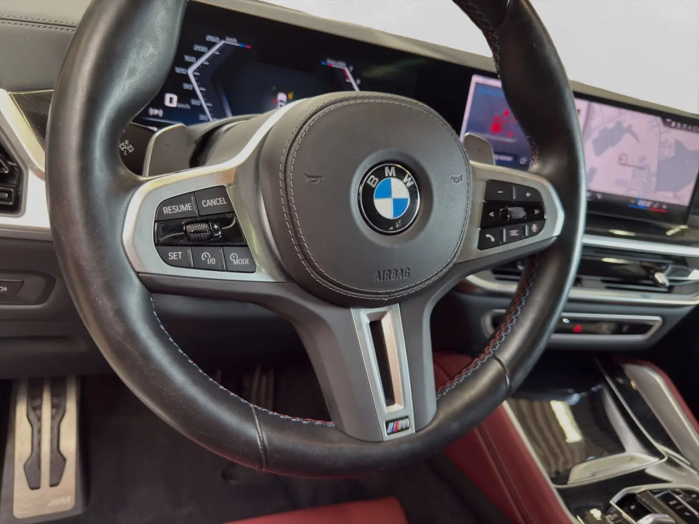 X6 M60i xDrive LM22 SKY LOUNGE HK
