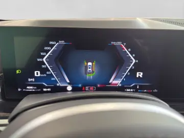 X6 M60i xDrive LM22 SKY LOUNGE HK