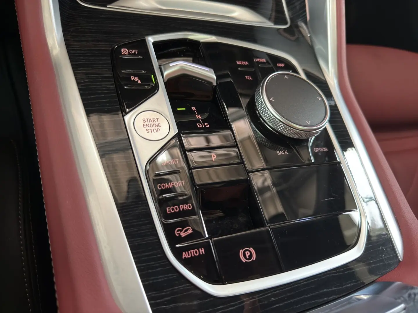 X6 M60i xDrive LM22 SKY LOUNGE HK
