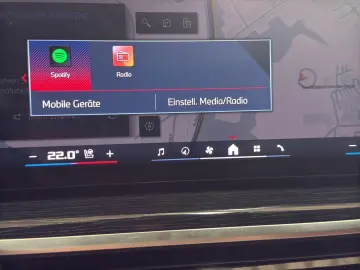 X6 M60i xDrive LM22 SKY LOUNGE HK