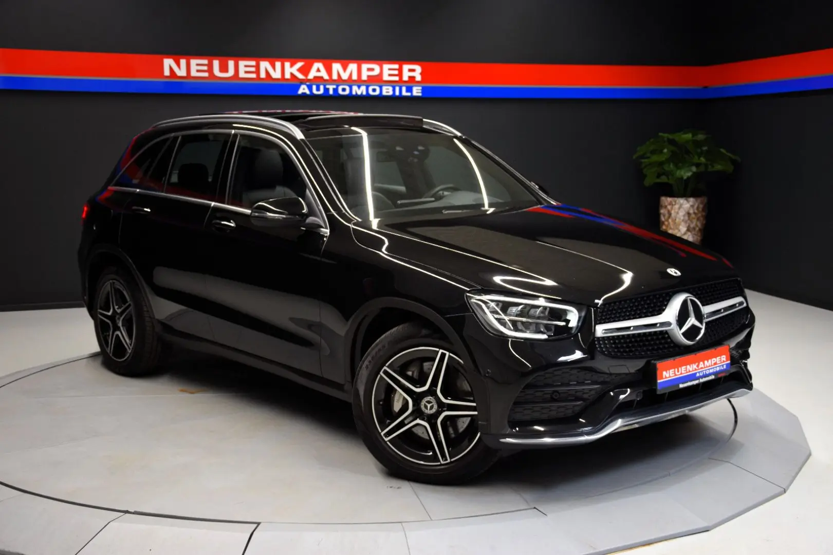 GLC 220 d 4Matic AMG Pano HuD Leder ACC Kamera