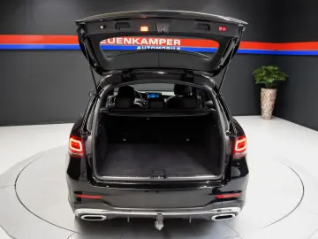 GLC 220 d 4Matic AMG Pano HuD Leder ACC Kamera