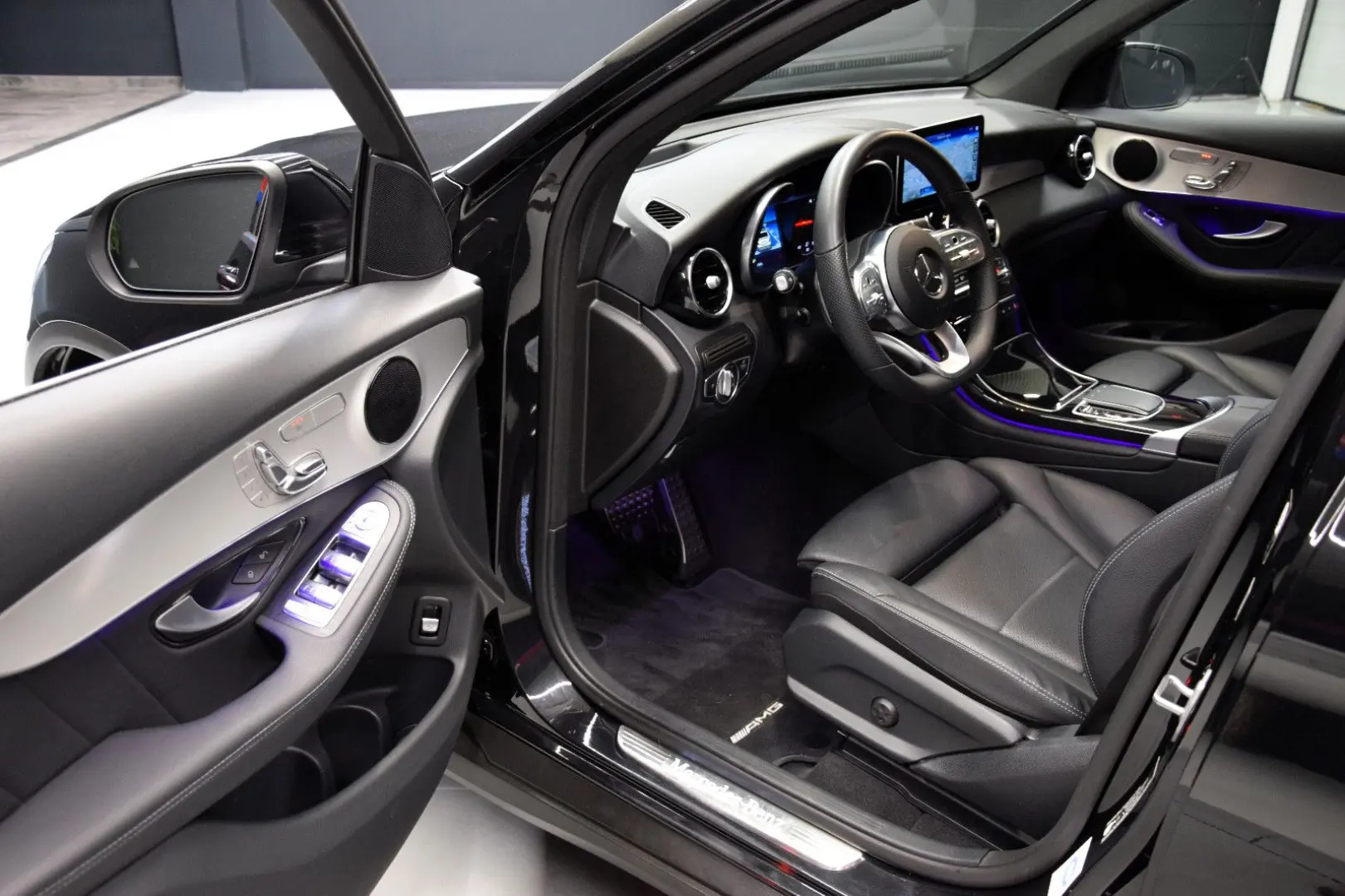 GLC 220 d 4Matic AMG Pano HuD Leder ACC Kamera