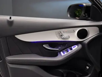 GLC 220 d 4Matic AMG Pano HuD Leder ACC Kamera