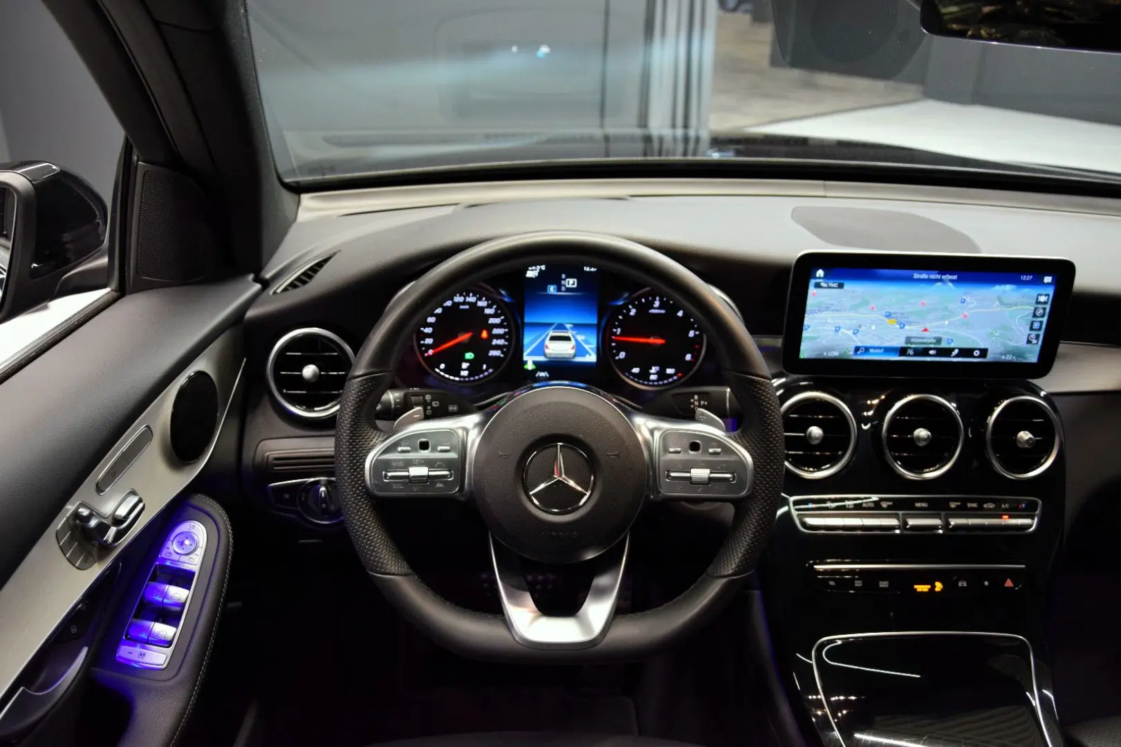 GLC 220 d 4Matic AMG Pano HuD Leder ACC Kamera