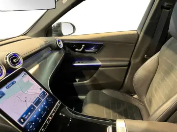 GLC 220 d 4matic AMG +MBUX+Pano+AHK+DigitalLight
