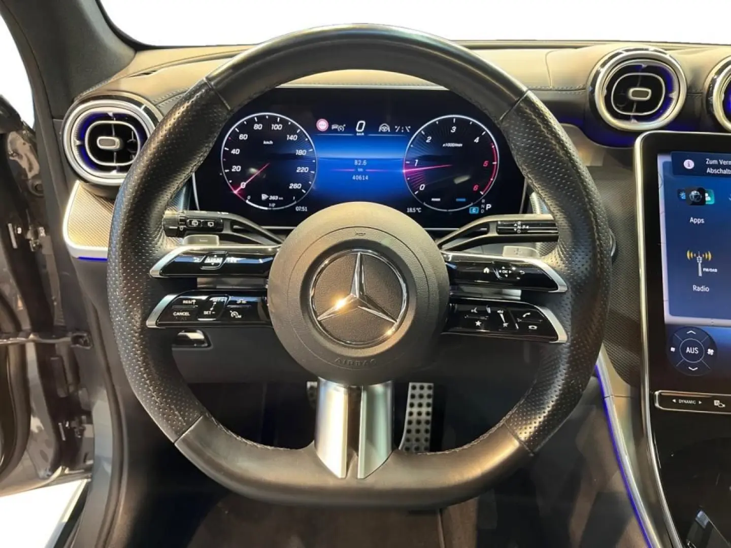 GLC 220 d 4matic AMG +MBUX+Pano+AHK+DigitalLight
