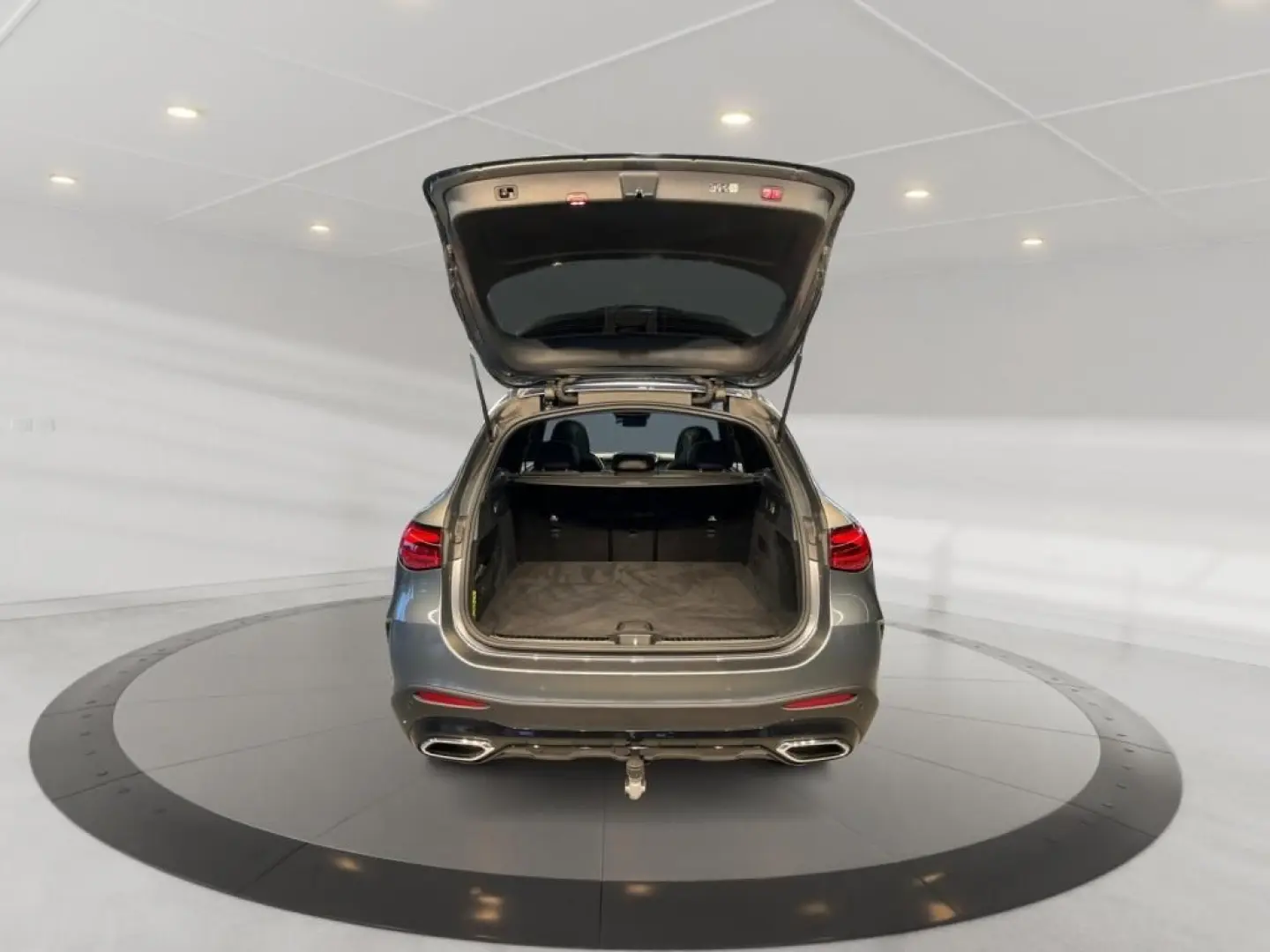 GLC 220 d 4matic AMG +MBUX+Pano+AHK+DigitalLight
