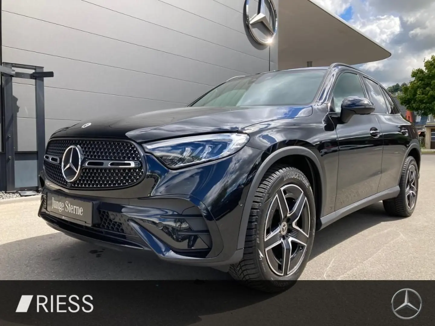 GLC 220 d 4MATIC ACC PDC SHZ LED SpurH Navi AUT