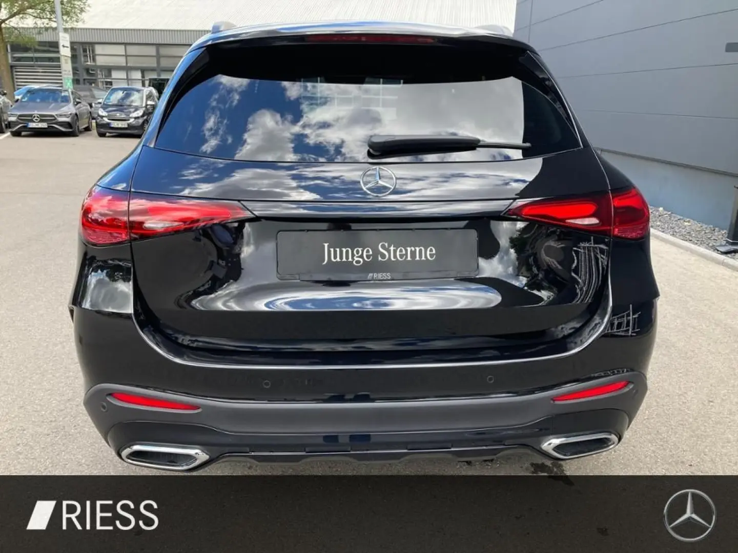 GLC 220 d 4MATIC ACC PDC SHZ LED SpurH Navi AUT
