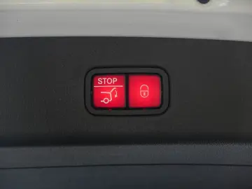 GLC 220d 4M AMG|NIGHT|DISTR|LED|MEMORY|360°|AHK