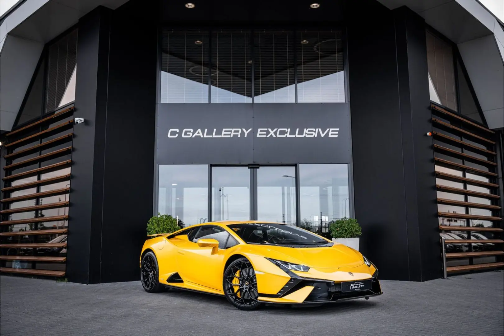 Huracán 5.2 V10 Tecnica RWD - Giallo Inti | Fabr